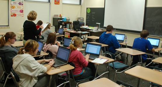 एजुकेशन के मामले में ये देश हैं टॉप 10, जानिए किस नंबर पर है भारत