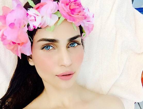 इस फेमस मॉडल को डेट कर रहे हैं हार्दिक पांड्या,  इस बात पर हुई थी फिदा