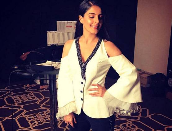 ये है ट्यूबलाइट की माया, बचपन में बनी थी ऐश्वर्या की बहन