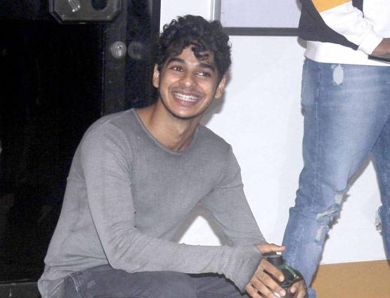 फिल्म देखने साथ फिर शाहिद के भाई के साथ पहुंची श्रीदेवी की बेटी