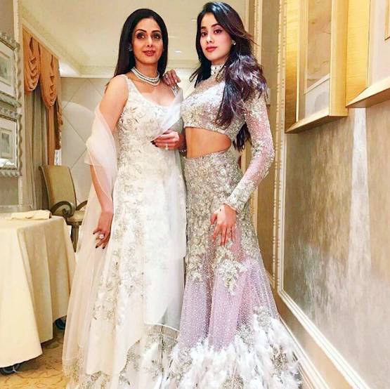 जाह्नवी के फिल्मी करियर से श्रीदेवी नाखुश, कराना चाहती हैं बेटी की शादी