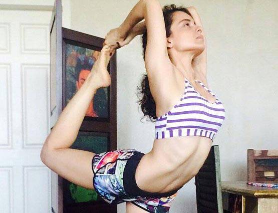 बॉलीवुड के सितारों ने ऐसे किया योग, बाबा रामदेव भी जाएंगे चौंक