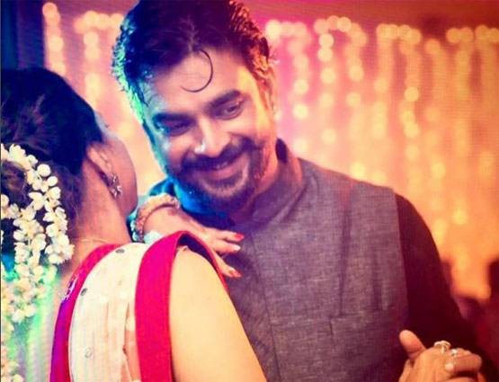 बॉलीवुड के MADDY इंटीमेट सीन शूट करते समय वाइफ को रखते हैं साथ