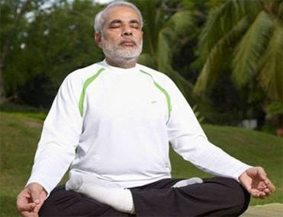 PM मोदी के डेली शेड्यूल में शामिल है योग, रोज करते हैं ये आसन