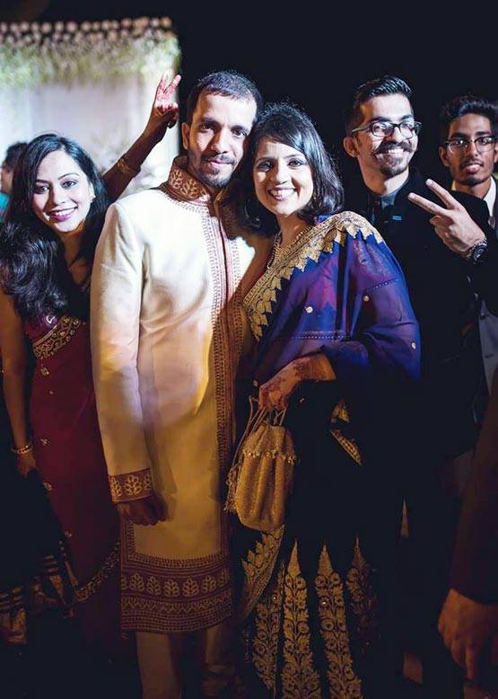 GOOGLE की जॉब छोड़ खोली समोसे की दुकान, लाखों की है कमाई