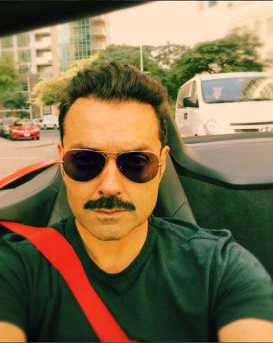 प्रीति जिंटा से लेकर सैफ अली खान तक नकली हैं इन स्टार्स के नाम