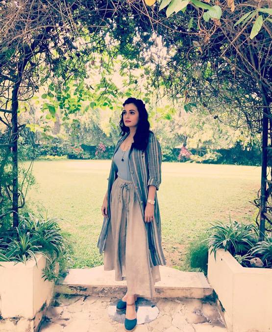 शाहिद कपूर से सुशांत सिंह राजपूत तक, कभी बैकग्राउंड डांसर थे ये CELEBS