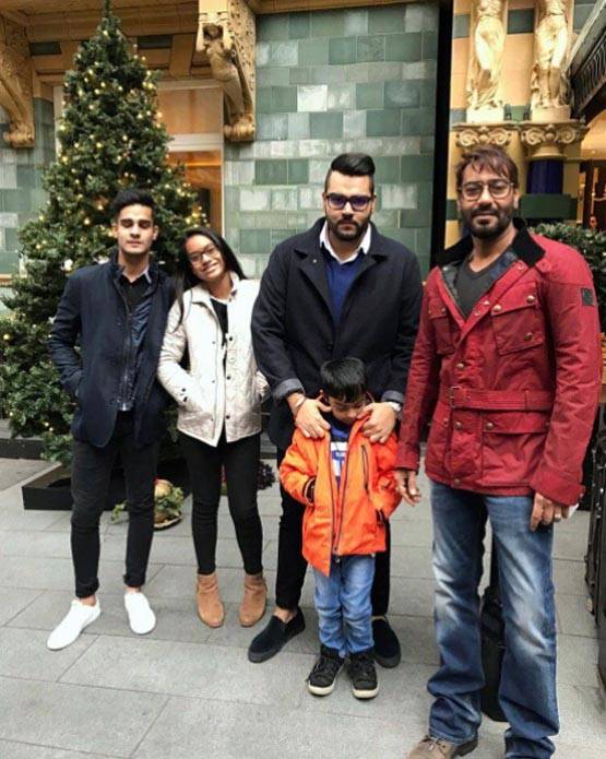 लंदन नहीं सिंगापुर में पढ़ाई करेंगी अजय की बेटी, जानें क्यों लिया ये फैसला