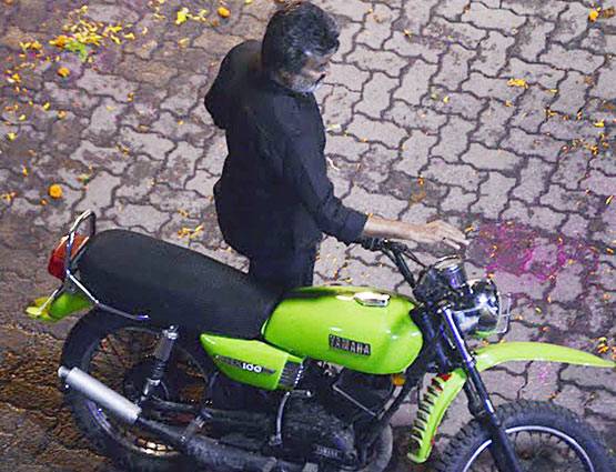 रजनीकांत की फिल्म के सेट से तस्वीरें हुईं लीक, मुंबई में चल रही है शूटिंग