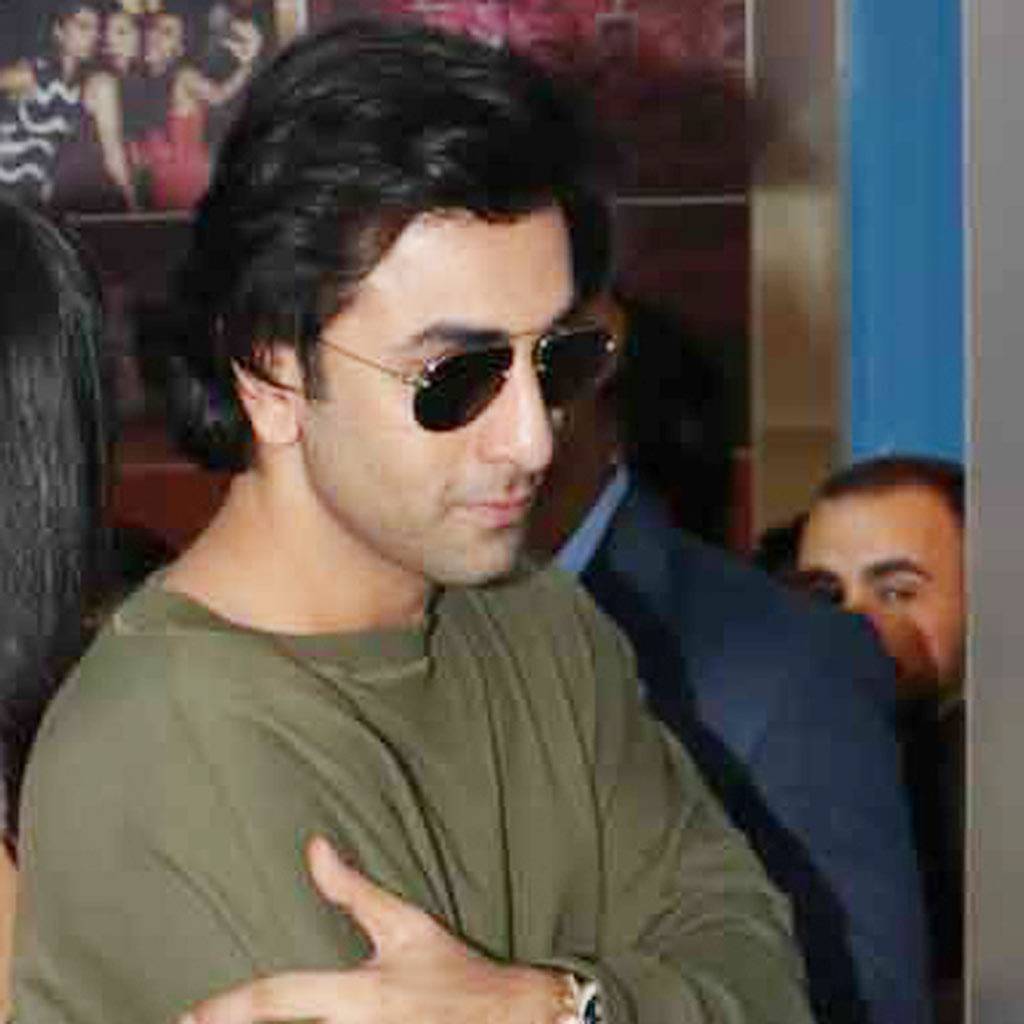 PHOTOS: ब्रेकअप के बाद अब नजर आई रणबीर-कटरीना की नजदीकियां...