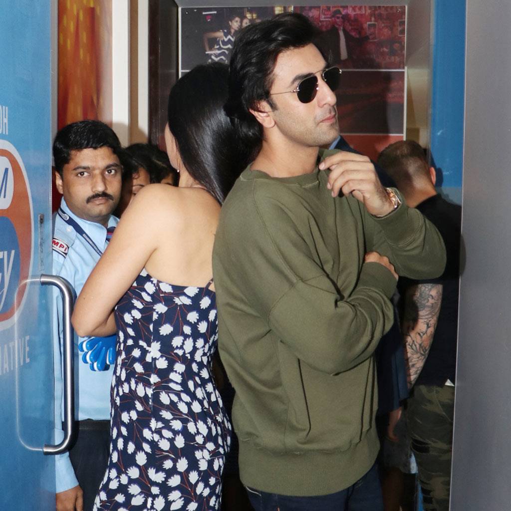 PHOTOS: ब्रेकअप के बाद अब नजर आई रणबीर-कटरीना की नजदीकियां...