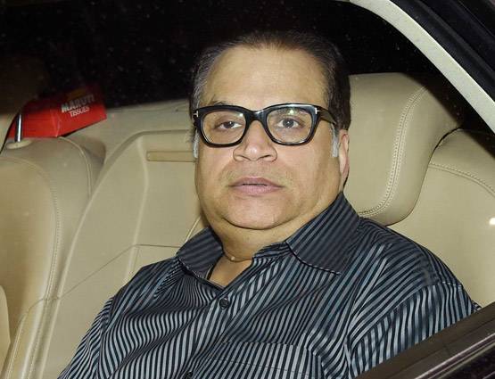 अटेंशन कटरीना! पापा सलीम के साथ सलमान ने यूलिया को दिखाई टयूबलाइट