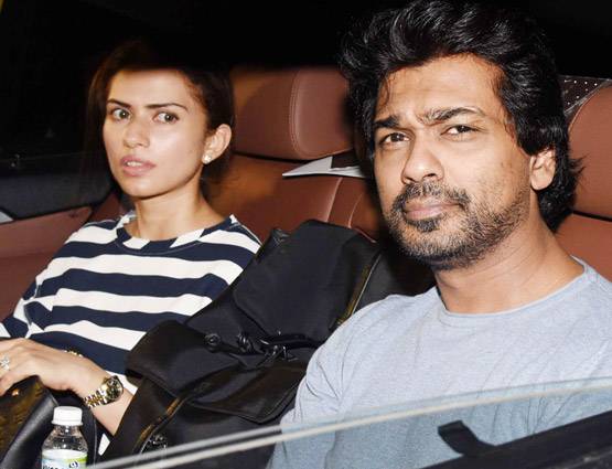 अटेंशन कटरीना! पापा सलीम के साथ सलमान ने यूलिया को दिखाई टयूबलाइट