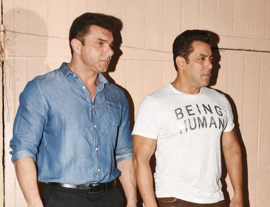 फिल्म प्रमोशन के लिए रणबीर को छोड़ सलमान के साथ पहुंची कटरीना, देखें PHOTOS