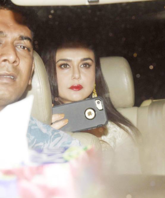 सलमान ने दी ईद पार्टी, जश्न में शामिल हुईं अरबाज की EX वाइफ मलाइका