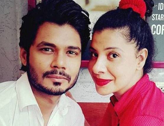 20 साल छोटी है गौतम की पार्टनर, इन सेलेब्स ने नहीं देखी प्यार में उम्र