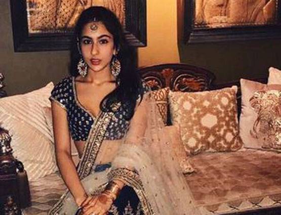 अजय-काजोल की बेटी सिंगापुर तो शाहरुख की बेटी लंदन, जानें कहां पढ़ते हैं STAR KIDS