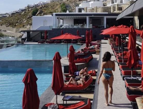 सोशल मीडिया की क्वीन है ये हिरोइन, इस शो से होगी हॉलीवुड में एंट्री