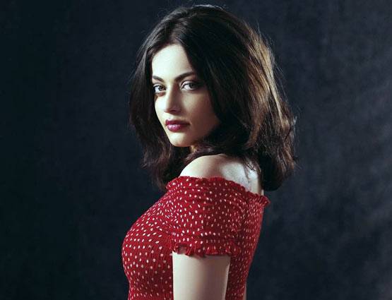 4 साल से बीमार थी 'ऐश्वर्या की हमशक्ल हिरोइन', नहीं हो पा रही थी खड़ी