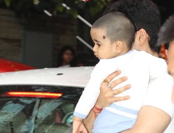 खुलासा: लक्ष्य को नजर से बचाने के लिए ये टोटका करते हैं तुषार कपूर