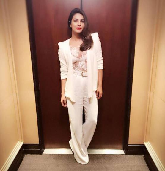 छुटि्टयां मनाकर वापस देश लौटीं प्रियंका, ऐसे मनाएंगी अपना B'Day