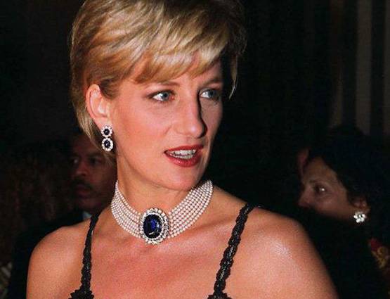 खूबसूरती की मिसाल थीं लेडी डायना, हमेशा पर्स में सेक्‍स ट्वाय रखती थीं