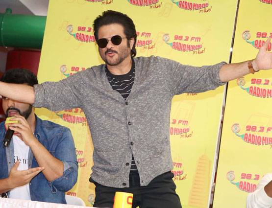 चाचा-भतीजा गौगल पहन मचा रहे हैं धूम, The Goggle song रिलीज