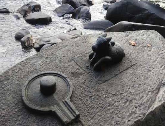 कर्नाटक के शलमाला नदी में बसते हैं हजारों शिवलिंग. जानें क्या है कहानी