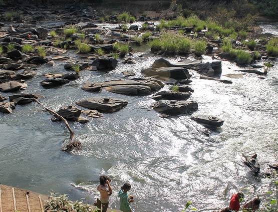 कर्नाटक के शलमाला नदी में बसते हैं हजारों शिवलिंग. जानें क्या है कहानी