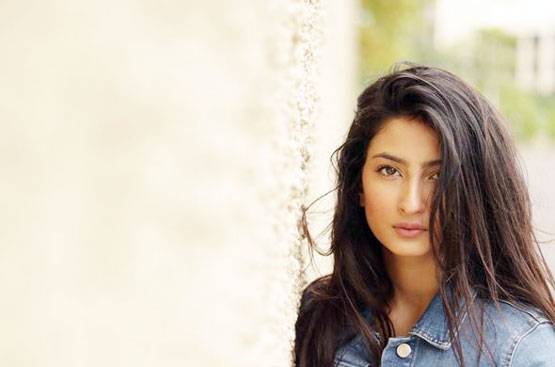 बोल्ड PHOTOS से हिट है श्वेता तिवारी की बेटी, बोर्ड में आए इतने नंबर