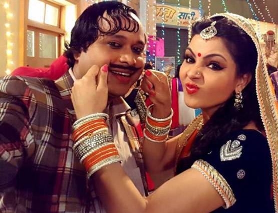 Real life में पहचान में नहीं आते हप्पू सिंह, इतनी है एक दिन की फीस