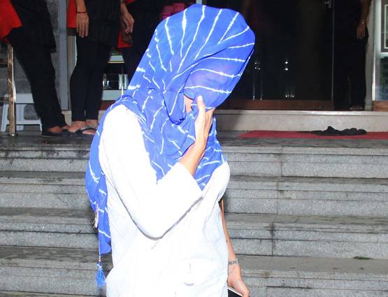 सैफ अली खान की बेटी सारा ने सलोन में किया हंगामा, फिर दी गई सफाई