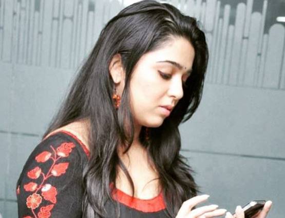 ड्रग रैकेट में फंसी ये एक्ट्रेस, बिग बी के साथ ली थी बॉलीवुड में एंट्री