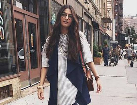 'बॉयफ्रेंड' संग न्यूयॉर्क में हॉलीडे मना रही हैं सोनम, शेयर की PHOTOS