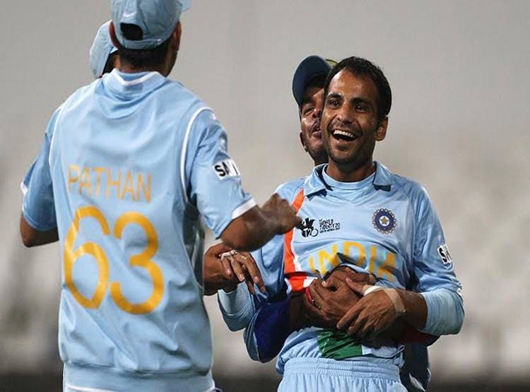 जानिए कैसी है महेंद्र सिंह धोनी की पर्सनल लाइफ