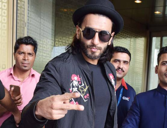 'बाजीराव' ने बदला अपना लुक, इस नए लुक में अाए नजर...