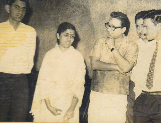 राजेश खन्ना को सुपर स्टार बनाने वाले ने गाया था शोले के लिए गाना...