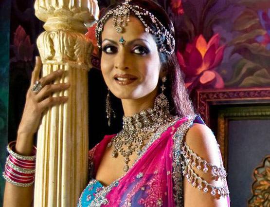 आज की चंद्रकांता पर भारी है 27 साल पुरानी चंद्रकांता की खूबसूरती