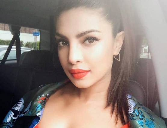 US में रंगभेद का शिकार हुई थीं प्रियंका चोपड़ा, आज कमाती हैं इतना