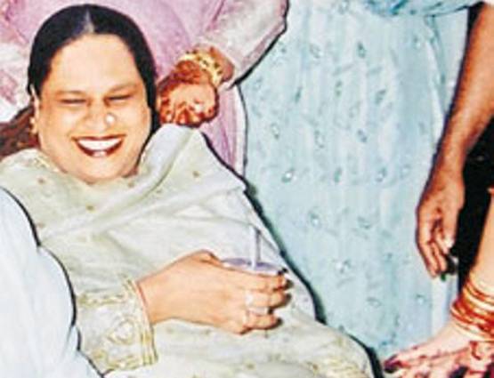 जानिए कैसी थी असली 'हसीना आपा', ऐसे करती थीं मुंबई पर राज...