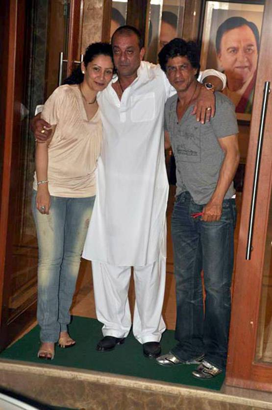 शराब के नशे में जब संजय दत्त पहुंचे अमिताभ बच्चन के घर