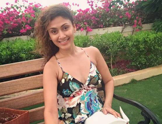 ये हैं 'कपिल' की बीवी, खूब पोस्ट करती हैं BIKINI PHOTOS