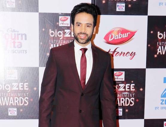 PHOTOS: जी एंटरटेंमेंट अवॉर्ड्स में सलमान-आलिया संग पहुंचे ये सितारें