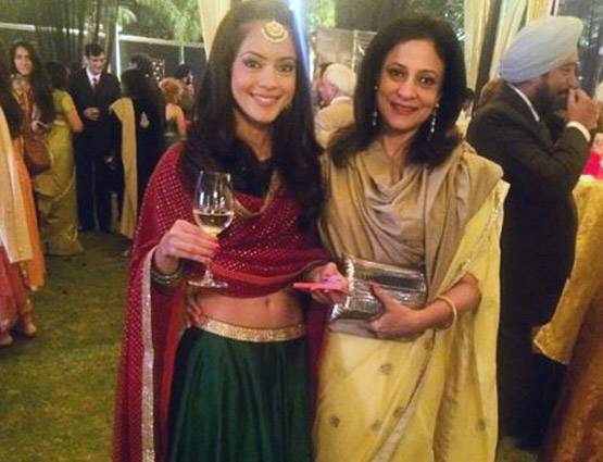 ये हैं यश राज की नई हीरोइन, BIKINI PHOTO हुई वायरल