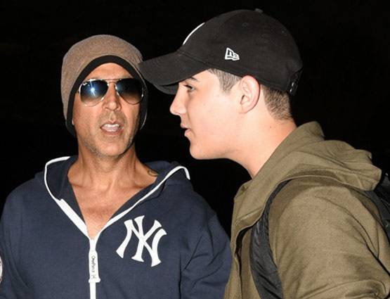 अक्षय से लंबा है उनका 14 साल का बेटा आरव, देखें PHOTOS