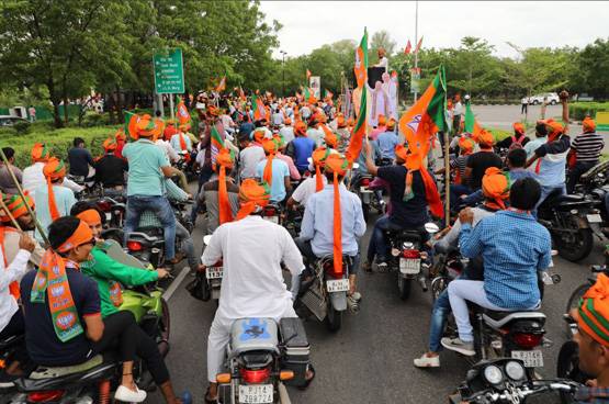 PHOTOS: जयपुर पहुंचे अमित शाह का ग्रैंड वेलकम