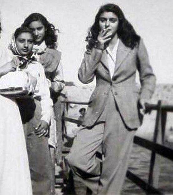 दुनिया की 10 खूबसूरत महिलाओं में शामिल थीं गायत्री देवी, जीती थीं रॉयल जिंदगी