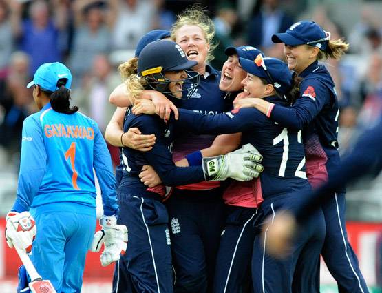 ये मायूस चेहरे बयां करते हैं, हमसे कहीं ज्यादा दुख इन 'शेरनियों' को है