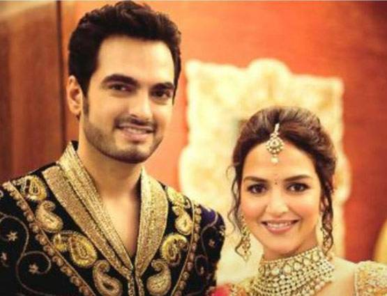 पति के साथ Babymoon मना रहीं हैं हेमा की बेटी ऐषा, शेयर कीं PHOTOS⁠⁠⁠⁠