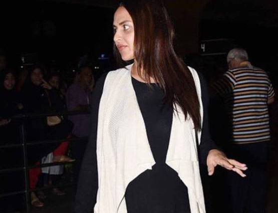 पति के साथ Babymoon मना रहीं हैं हेमा की बेटी ऐषा, शेयर कीं PHOTOS⁠⁠⁠⁠